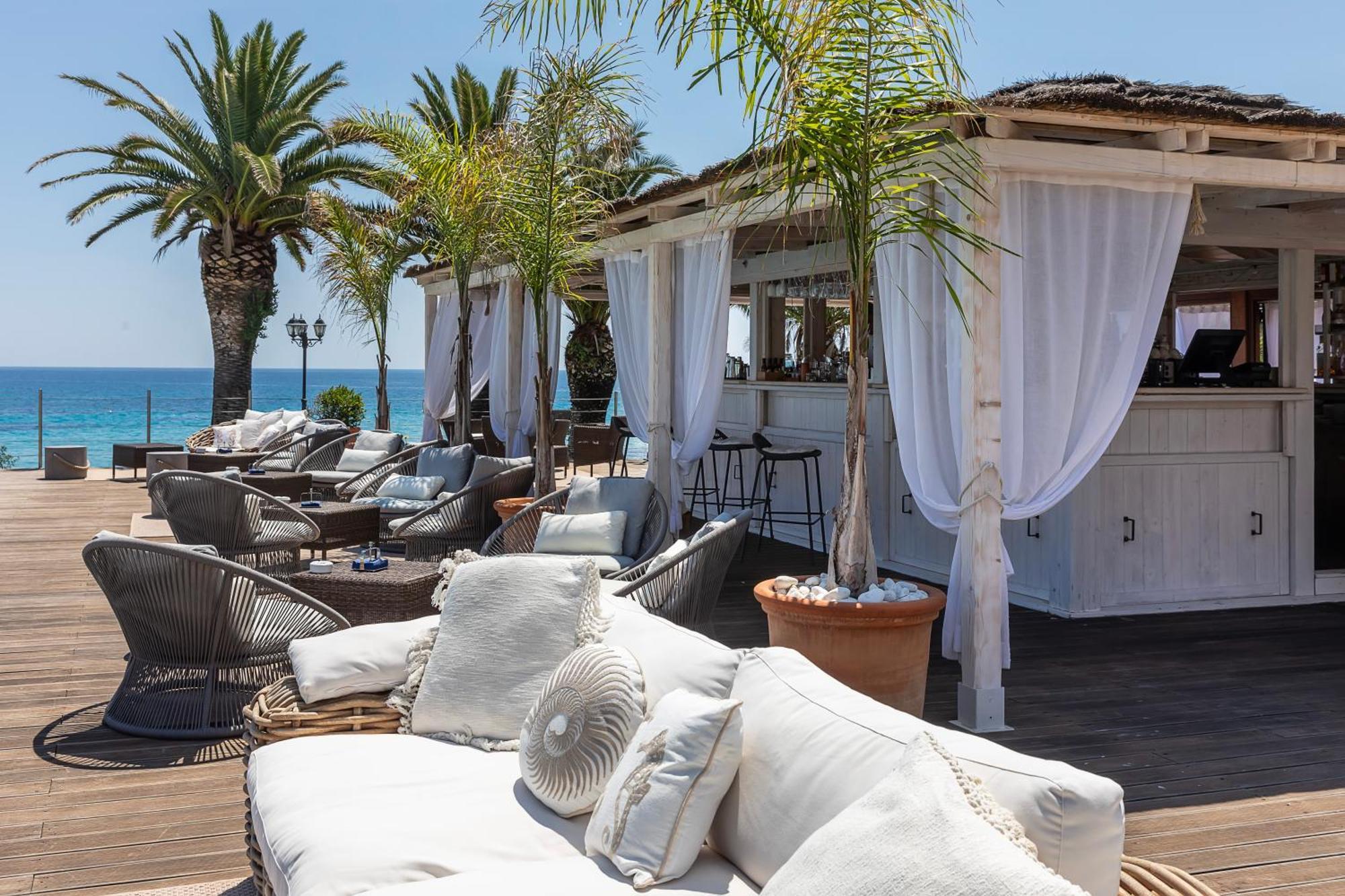 La Villa Del Re - Adults Only - Small Luxury Hotels Of The World Кастиадас Экстерьер фото