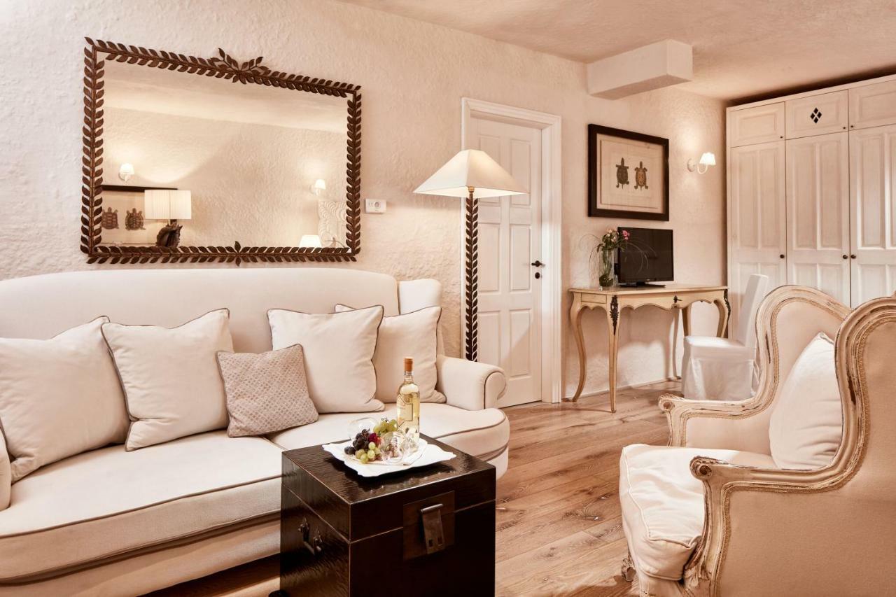 La Villa Del Re - Adults Only - Small Luxury Hotels Of The World Кастиадас Экстерьер фото